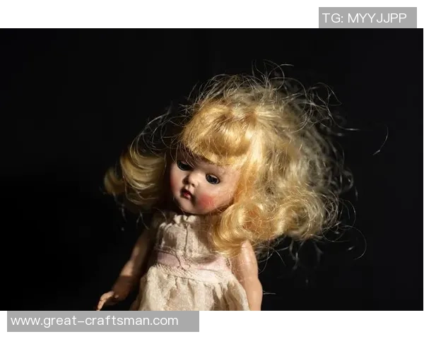 揭秘足球明星假发真相谁是场上发型的伪装者