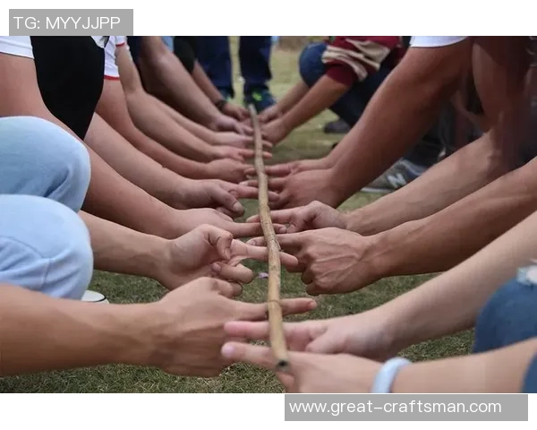 武汉排球队在钻石联赛中的团队协作展现出卓越实力与默契配合