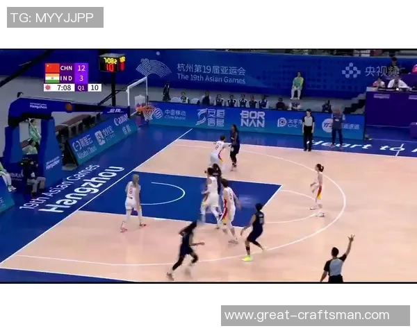 赛后复盘:深圳篮球队与杭州篮球队的实力较量与战术分析 赛后复盘:深圳篮球队与杭州篮球队的实力较量与战术分析