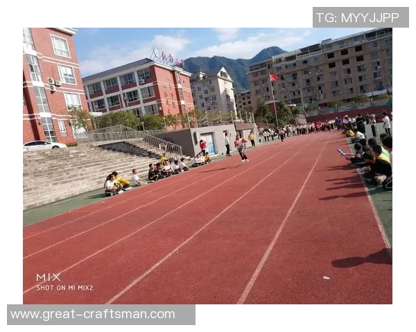 足球明星手办陪伴小朋友快乐成长的梦想之旅 足球明星手办陪伴小朋友快乐成长的梦想之旅