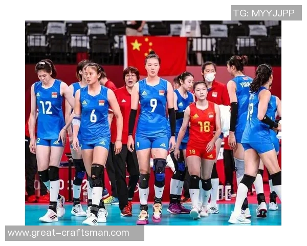 重庆排球队在城市联赛中的灵活战术与团队配合分析 重庆排球队在城市联赛中的灵活战术与团队配合分析